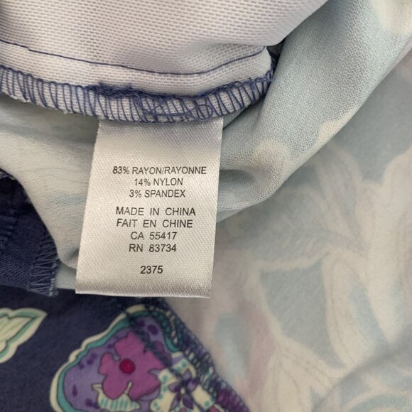 Carre Noir Medium Shorts Floral Knee Length Pockets Stretch Fitted NEW 31" Waist - Picture 6 of 7